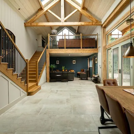 The Grand Barn Ferienhaus